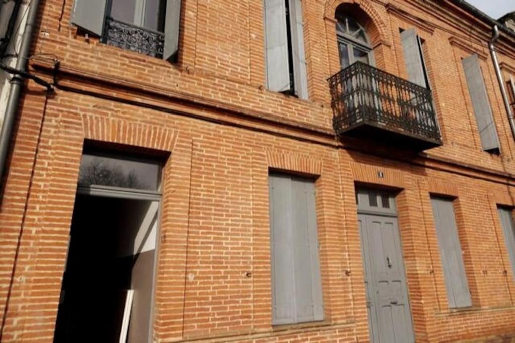 Cours Foucault Balcony: Spacious Comfort with Park Views Montauban Exterior photo